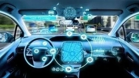 人机共驾的阶段还很漫长：在放手开车之前，自动驾驶能做什么？