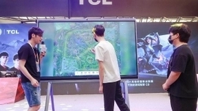 TCL NXTHUB新品亮相UDE，联合钉钉会议为企业数字化赋能提供更好选择