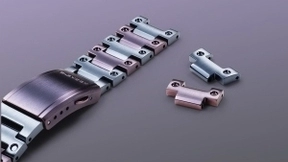 卡西欧将推出紫色和蓝色金属G-SHOCK