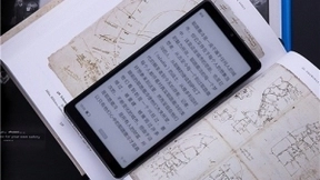 行走图书馆再掀狂潮 海信TOUCH IP礼盒遇见更好的自己