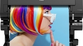 佳能首次推出搭载水性颜料荧光色墨水的大幅面打印机