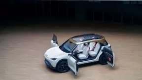 AI共创计划发起 奔驰smart携手百度营销为用户赋予科技驾控体验