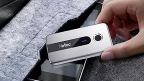 朗科移动固态硬盘Z11：速度与安全在指尖跳跃，工作出行的必备神器