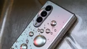 突破预设！三星ZFold3带你走进王石波澜壮阔的无界人生