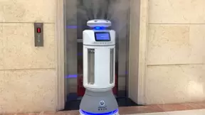 擎朗消毒机器人助力各行业智慧消杀