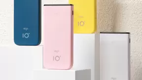 集颜值与智能于一体的充电宝：aigo炫彩快充移动电源更得美人心