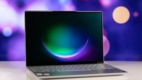 00后登热搜高位成关注焦点 京东电脑数码搜罗好物让你步入职场更顺畅