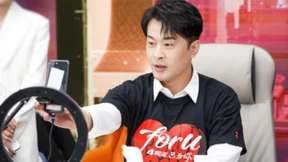 辛巴辛有志：公益事业任重而道远，但我愿意奉献自己的绵薄之力