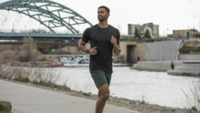 佳明高端智能手表易耐时epix |消除疲劳，保持健康，做生意场上的赢家