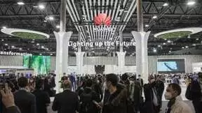 华为携GUIDE商业蓝图亮相巴展，助力运营商点亮数字未来