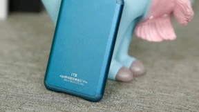 体验感一流 aigo移动固态硬盘S7 Pro手机瘦身有一套