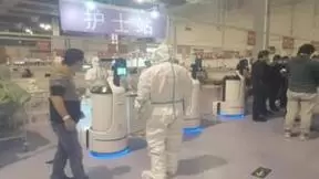 助力方舱医院建设：达闼机器人入驻上海方舱医院