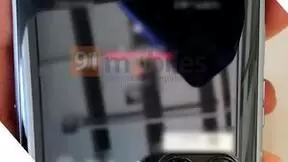 摩托罗拉Maven初探：下一代的RAZR折叠屏机型