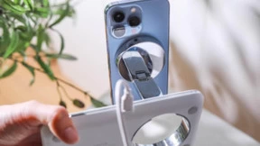 价格差一倍，体验值拉满！iPhone 13二合一磁吸充上手体验