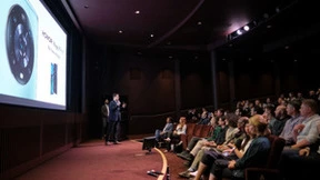 荣耀Magic4 Pro正式在英国上市，助力荣耀品牌进军全球高端市场，售价949.99 英镑