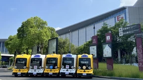 行深智能无人车方舱医院解决方案，赋能方舱物资智能配送和保障服务