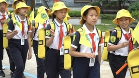 浙江杭州开通全国首条“通学路”，云守护孩子们独立上下学