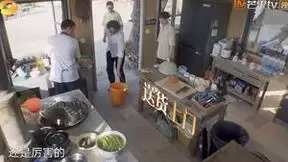 许知远蘑菇屋“打野” 容声WILL冰箱持续为海鲜蓄冷养鲜