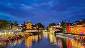 荣耀手机影像计划·城市印记系列活动南京站举行，荣耀Magic4系列揽胜金陵