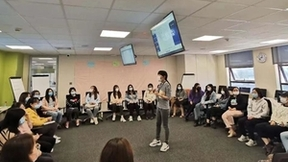 优创数据推出青年节微电影《追光》，用光影记录青年员工成长之路