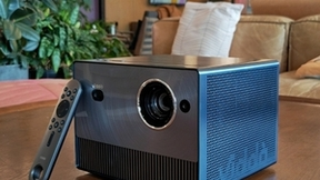 拒绝亮度虚标成行业共识 极米投影新品和Vidda C1一样“不玩虚的”