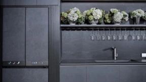 “3D 无缝纯嵌”让缝隙消失，COLMO 高定纯嵌冰箱引领高定厨居新美学