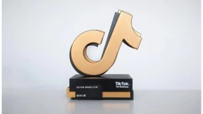 小影科技获TikTok2021年度综合成长力大奖