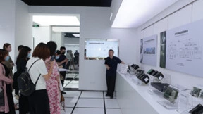 工业互联网产业媒体团探访石景山区发展