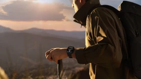 OPPO Watch 3 Pro ECG心电检测功能上线，随时随地守护心脏健康