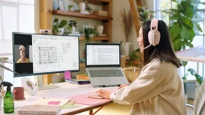 混合办公新利器 罗技推出Brio 500小圆筒摄像头及Zone Vibe耳机系列