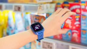 线上首销引发抢购！4G视频通话+8重AI定位，荣耀亲选视海卫家儿童电话手表二次预售