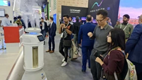 擎朗智能亮相中东最大科技展GITEX，获迪拜电视台专访