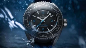 探秘地球最深处，欧米茄的世界没有边界