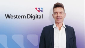 “新四化”推动汽车存储需求，西部数据引领车载存储革新