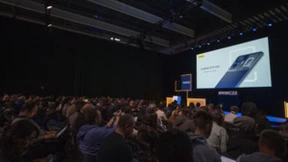 中国速度闪耀全球，真我realme 240W满级秒充亮相MWC2023