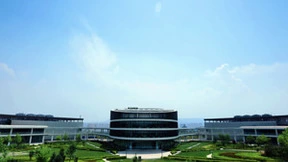 文心一言发布在即 百度智能云升级三大配套云服务