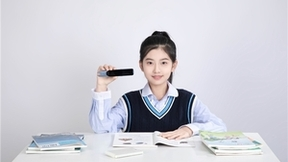 阿尔法蛋AI词典笔T20，一“站”实现高效学习！