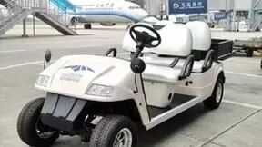 黄花国际机场使用益高电动车提供接驳代步服务