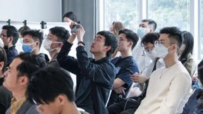 MasterGo联合创始人朱峰：AI时代的界面设计师 2.0