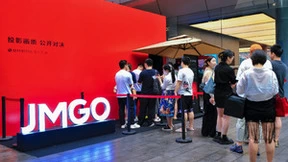 坚果极米画质对决，三色激光大票数领先