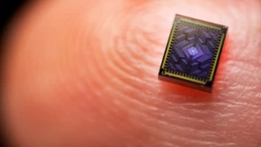 离量子计算机又进一步！英特尔发布全新硅自旋量子比特芯片Tunnel Falls