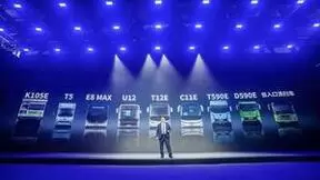 摊牌了！客车“大佬”入局全系商用车，释放了什么信号？