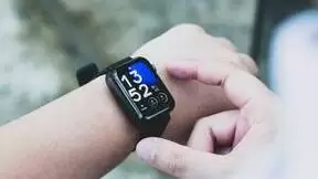 智能手表走到十字路口，是退潮还是新开始？