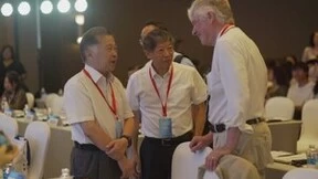 中外知名专家齐聚重庆 共话微无创医学新进展