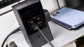 安全可视化充电体验：倍思灵睿35W数字式插线板让你快充无忧
