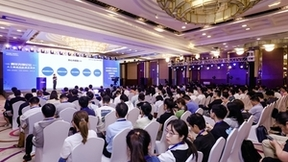 首届青年先锋论坛举办，云测数据与业界代表共话AI新生态