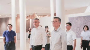 上海市市场监督管理局副局长陈彦峰一行莅临 书香门地集团调研交流