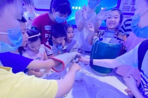 小细胞 大世界，杭州易文赛携小朋友探索科学之门