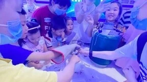 小细胞 大世界，杭州易文赛携小朋友探索科学之门