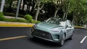 4.4秒破百！性能体验媲美跑车，问界M5系列也太“卷”了吧！